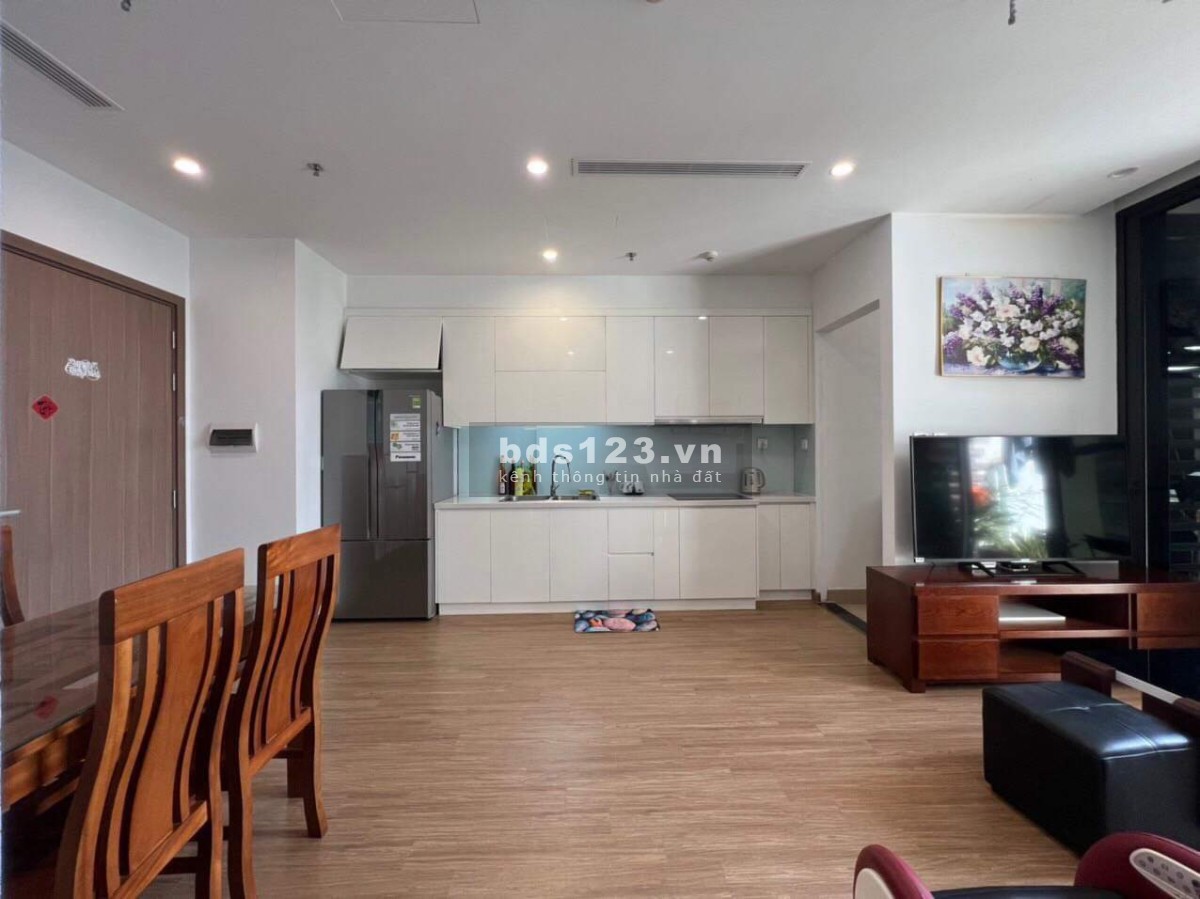 Vinhomes Sky lake: Chính chủ cần bán căn hộ chung cư 2n2wc tầng trung đẹp giá cạnh tranh