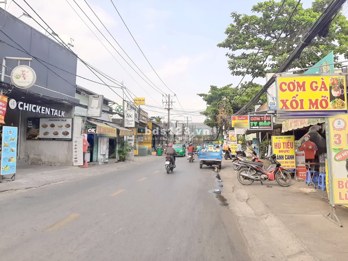 Bán nhà 5x25m nở hậu đẹp mặt tiền 541 Lê Văn Lương Quận 7 giá: 15.5 tỷ
