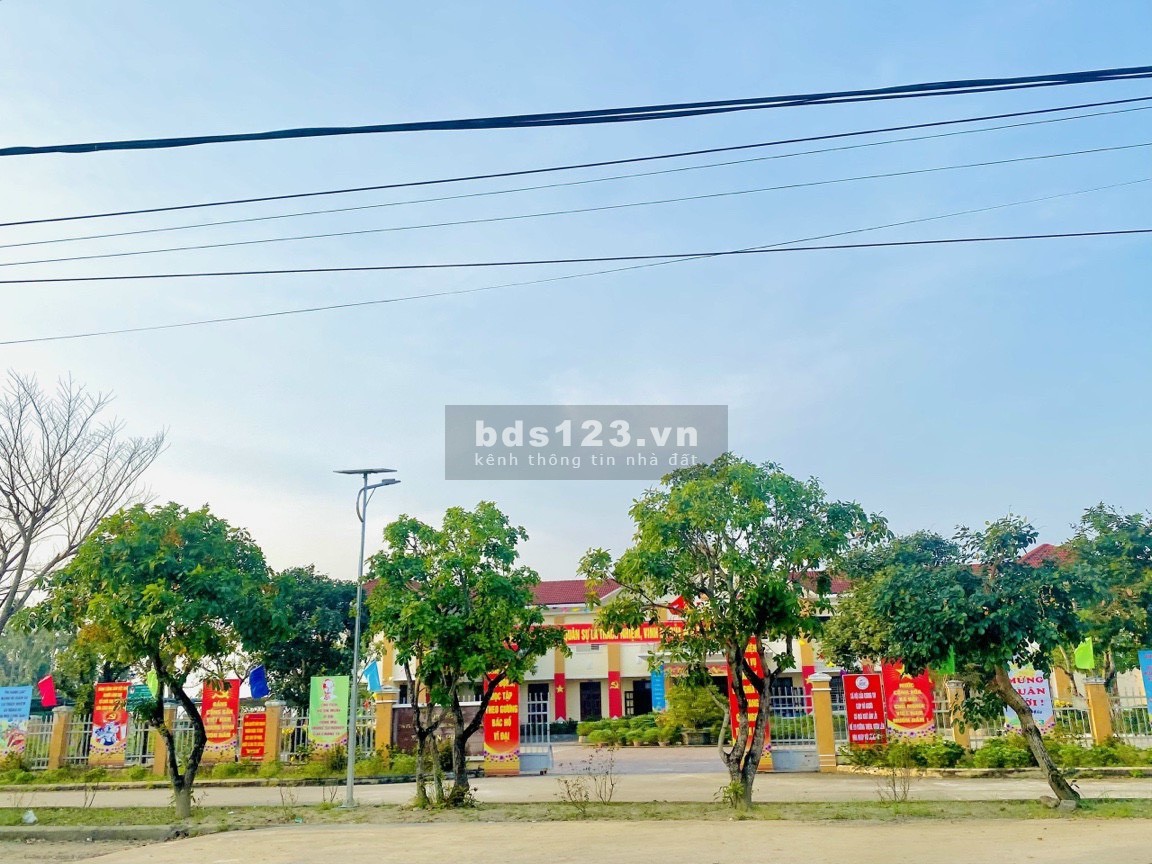Bán Đất Quảng Nam giá rẻ, sổ đỏ có sẵn, DT 128m² hướng Bắc, cách Đà Nẵng 8km bao sổ LH 0918852552