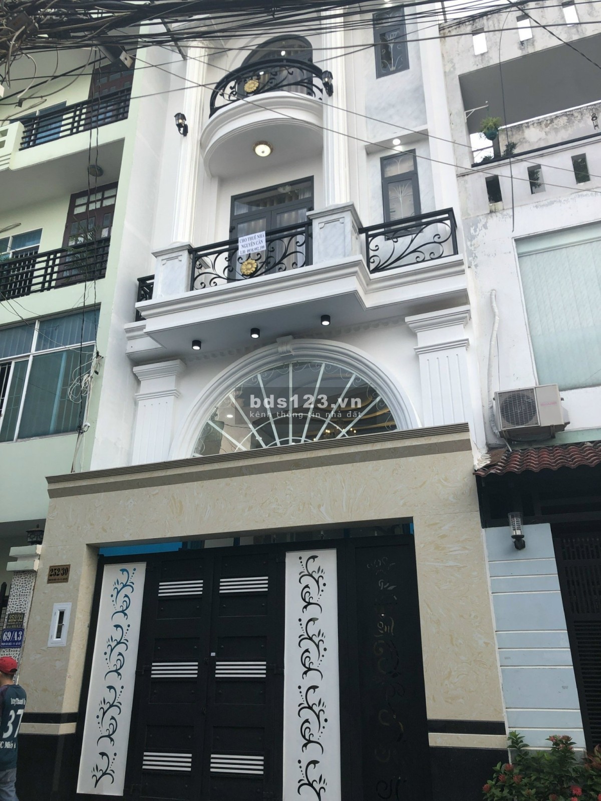 Cho thuê nguyên căn nhà hẻm 252 Phạm Văn Chiêu, P9, Gò Vấp, ô tô vào tận nơi