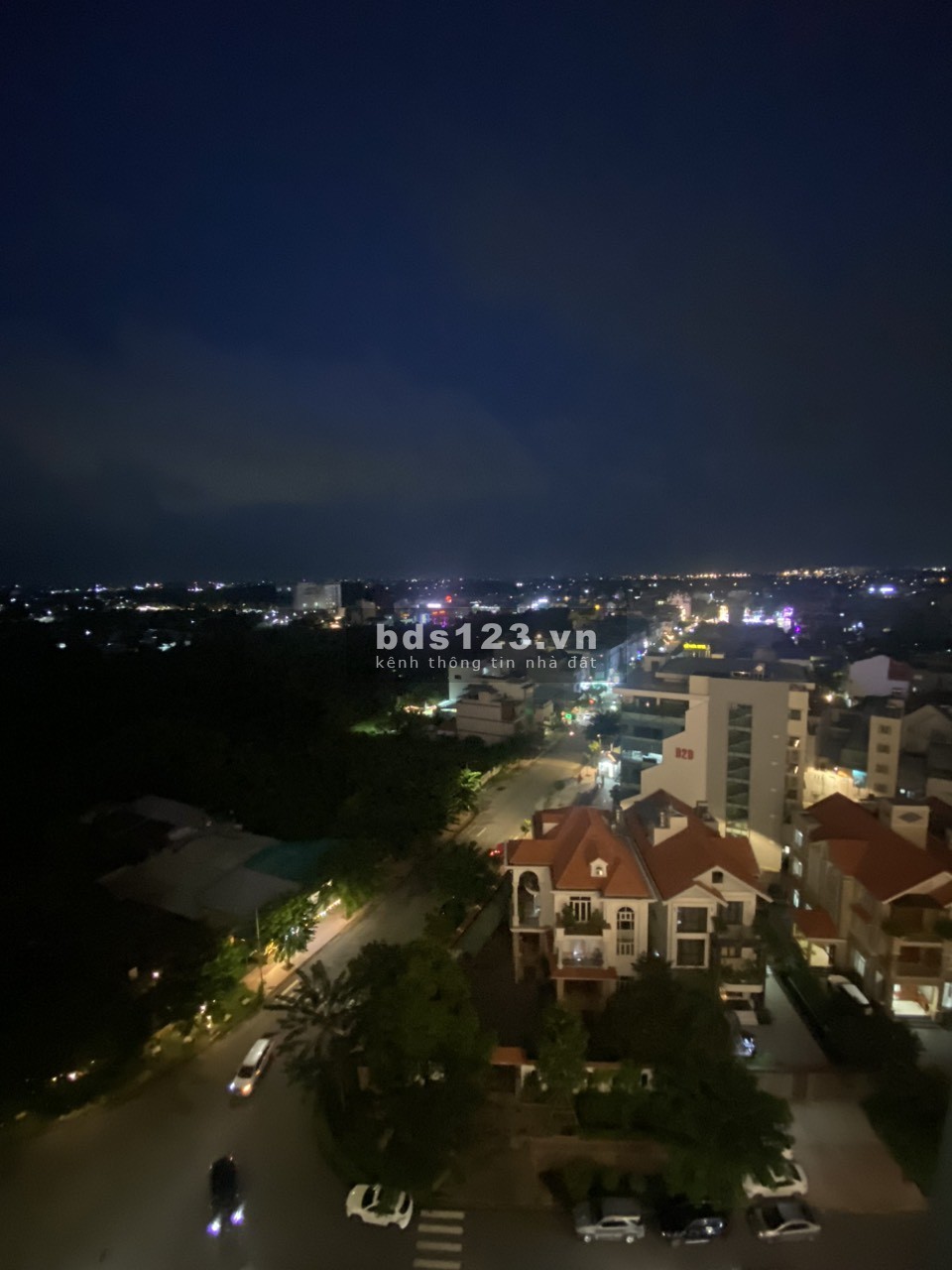 Cho thuê căn hộ cao cấp Topaz Twins tầng cao thoáng mát