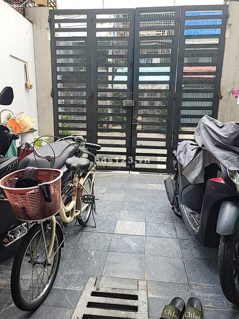 Cho thuê mặt bằng phù hợp để kinh doanh, làm văn phòng, spa, kho khu Cư Xá Ngân Hàng