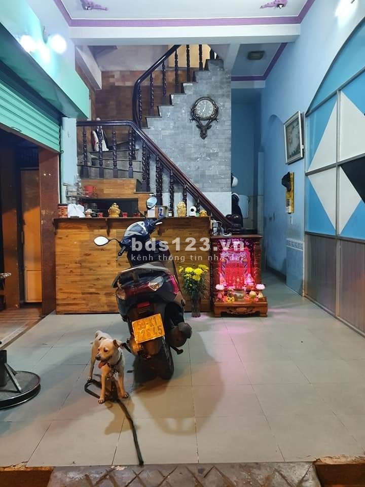 Nhà bán gấp DT 54m2, đường Trường Chinh, Q. Tân Phú, 4 tầng, nhỉnh 9 tỷ