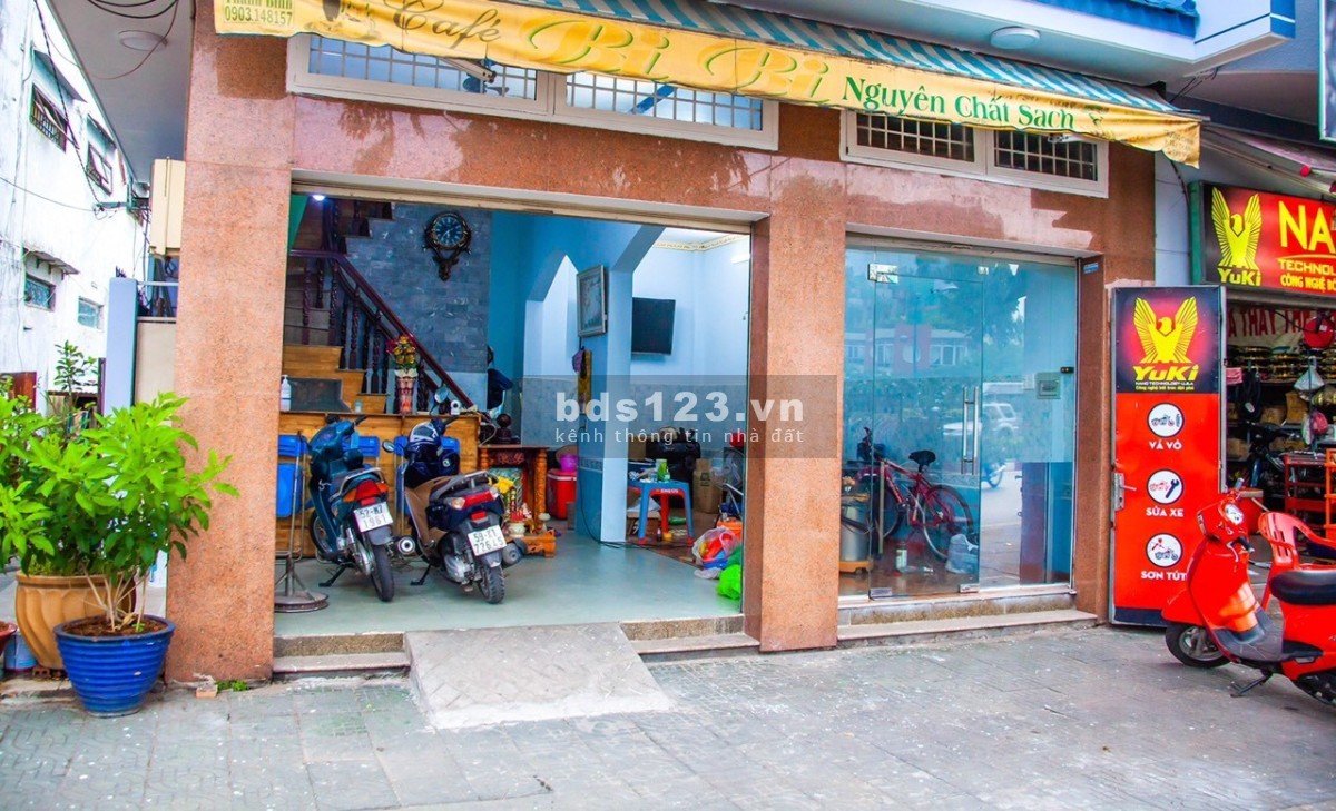 Nhà bán gấp DT 54m2, đường Trường Chinh, Q. Tân Phú, 4 tầng, nhỉnh 9 tỷ