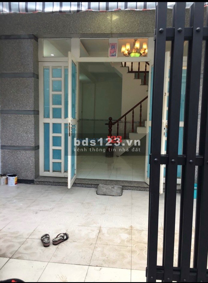 Cho thuê nhà 2 lầu hẻm xe hơi Huỳnh Tấn Phát Thị Trấn Nhà Bè