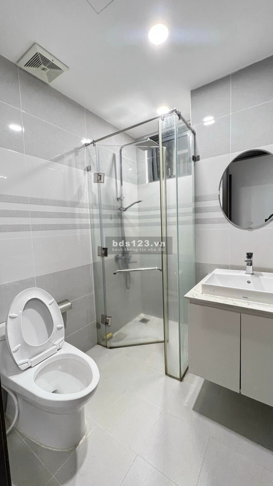 Căn hộ 2PN 61m2, sổ hồng riêng, tại Trường Chinh, Tân Bình giá 880 triệu nhà như hình 0901.321.245