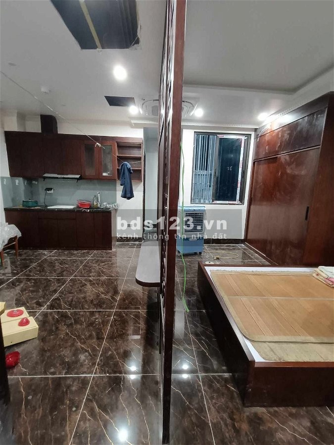 Bán toà nhà Căn Hộ phố Liễu Giai. Vị trí đắc địa, Gaza ô tô. Dt 118m, 7t thang máy, Mt 6.1m, 38 Tỷ