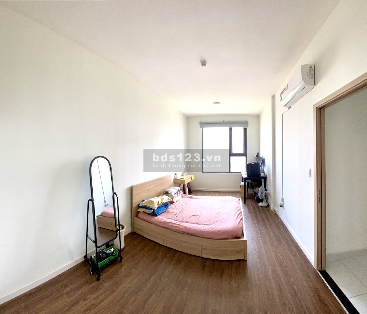 Căn hộ 2PN/2WC/76m2 tại Jamila Khang Điền, vị trí view sông, nội thất cơ bản, giá 3 tỷ có sổ hồng