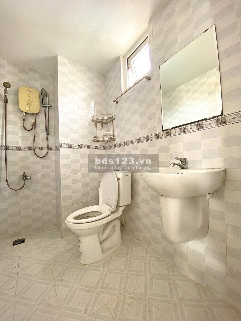 Cho thuê CKDV đường số 77, phương Tân Quy, quận 7 giá 5 triệu 6
