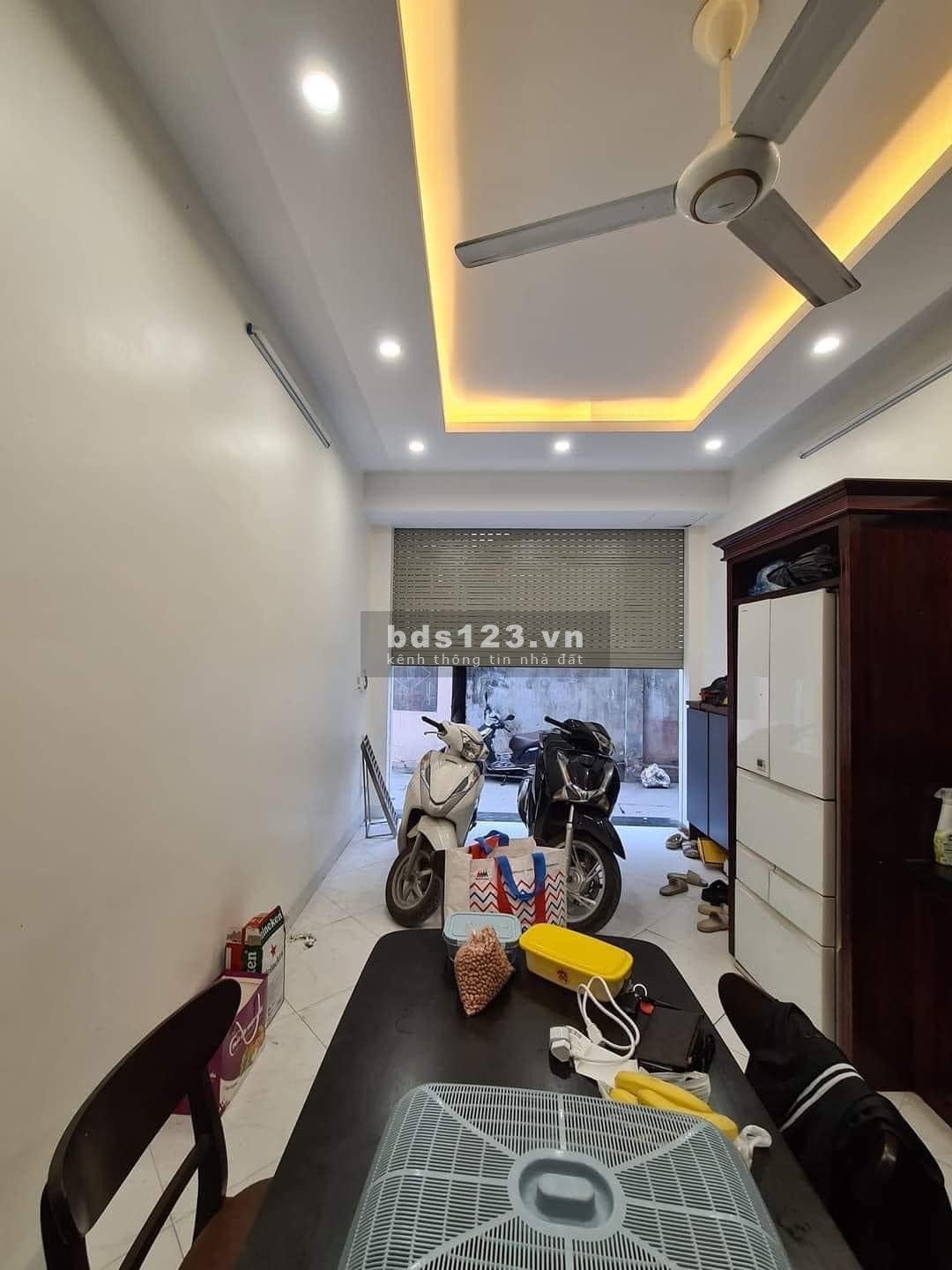 Nhà đẹp Phan Đình Giót, La Khê - Ngõ thông, tầm tiền