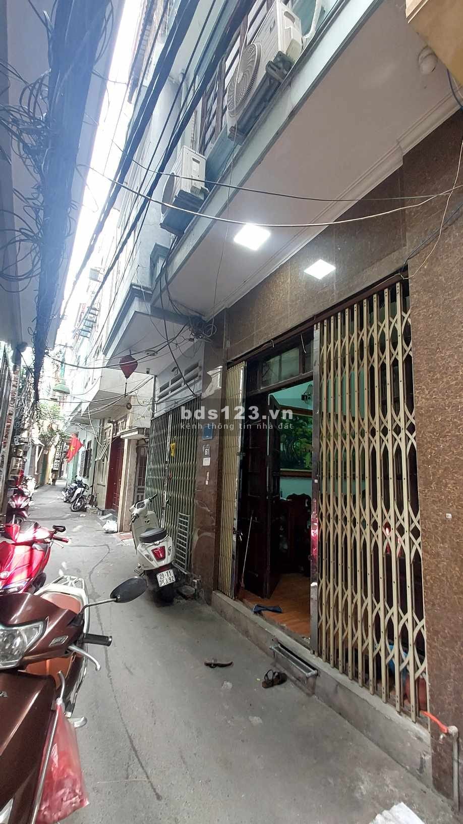 Bán nhà Hà NộiTrung tâm phố cổ - Ngõ thông - Nhà dân xây - Tiện ích ngập tràn