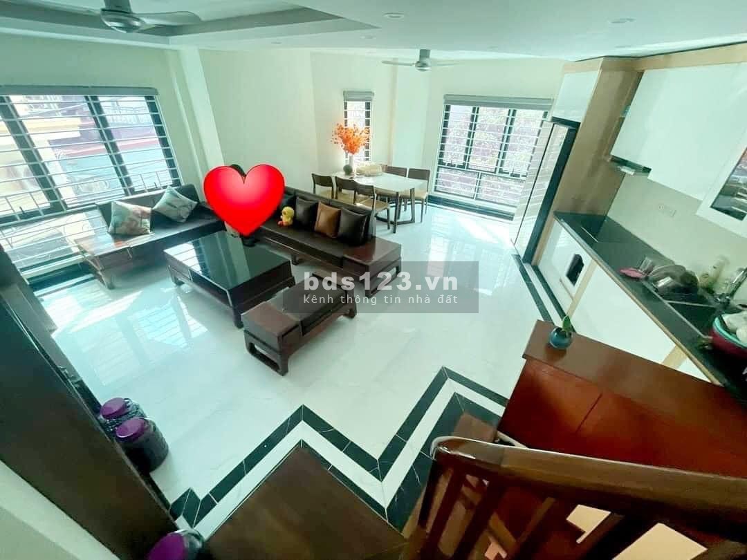 Chủ bán gấp hạ chào 350 triệu, giá mới 5.95 tỷ nhà đẹp ở luôn vị trí lô góc 2 mặt thoáng, ôtô đổ cửa
