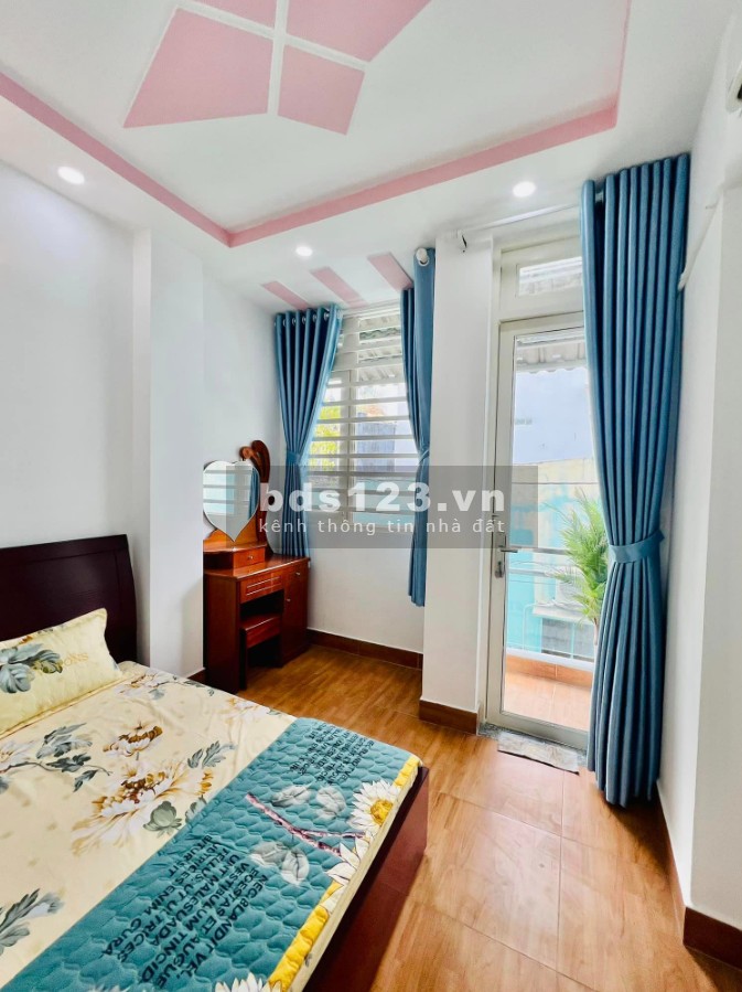 Bán nhà mới, hẻm xe hơi, 2 tầng, 2PN, nhỉnh giá 3 tỷ