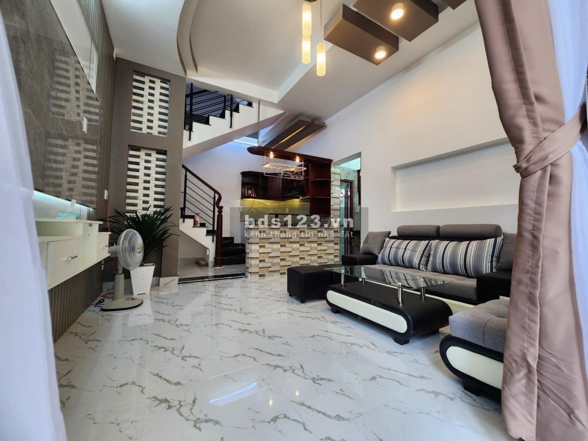 Bán nhà Đường Nguyễn Trung Trực, Phường 5, Quận Bình Thạnh, giá 4,7 tỷ