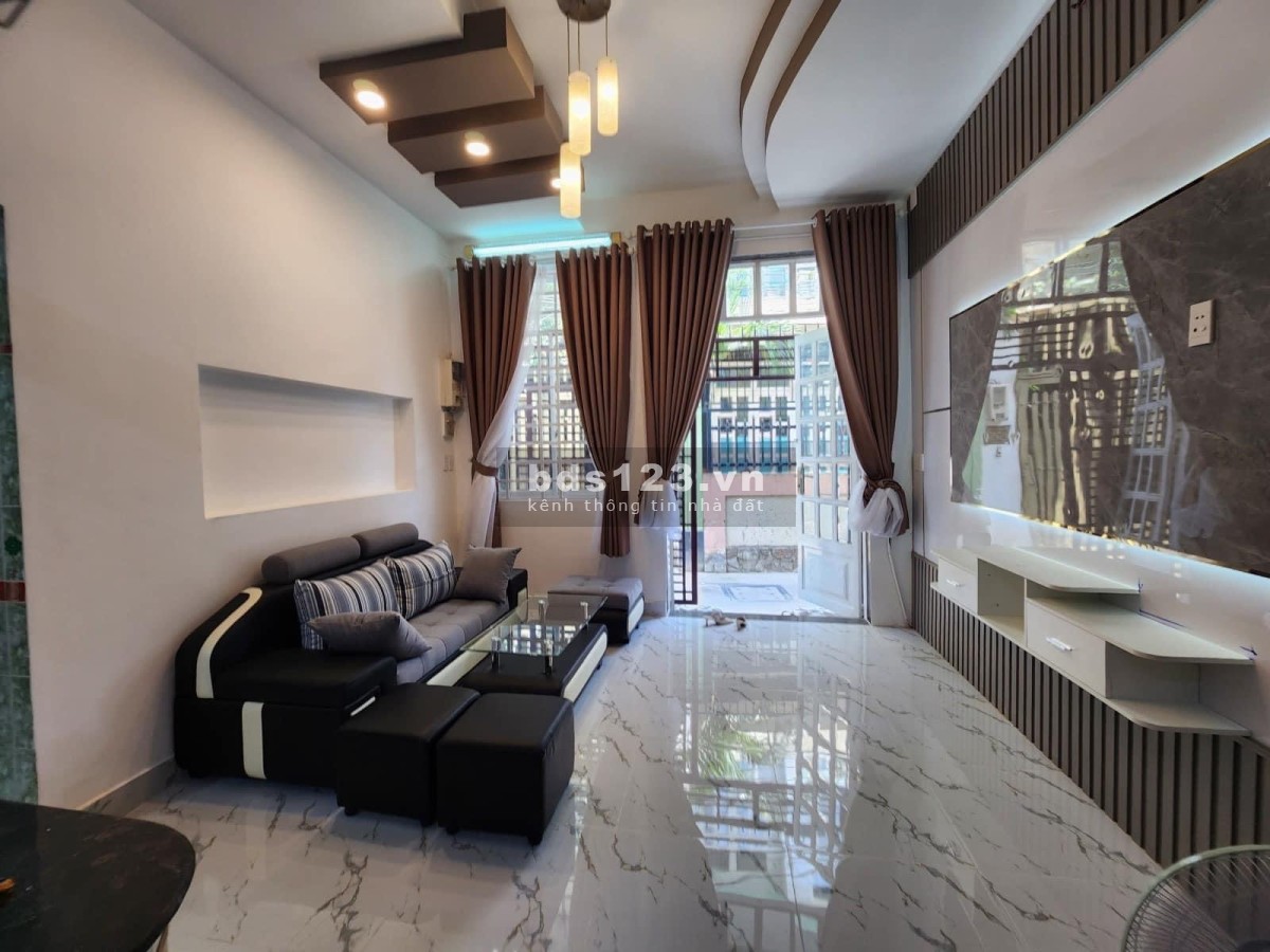 Bán nhà Đường Nguyễn Trung Trực, Phường 5, Quận Bình Thạnh, giá 4,7 tỷ