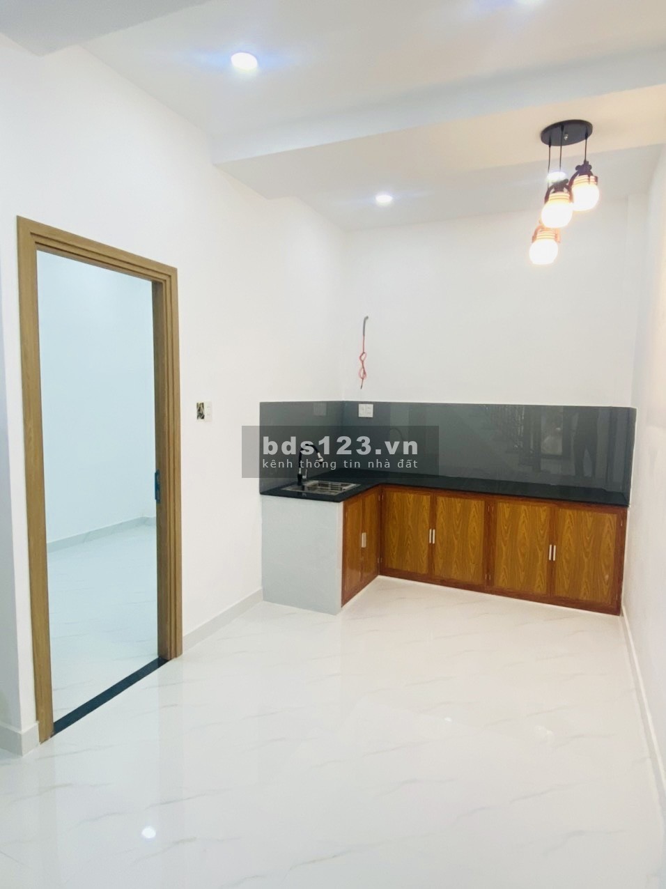 Bán nhà H3G Nguyễn Hữu Cảnh, Bình Thạnh, 50m2 2 tầng có 3 PN.