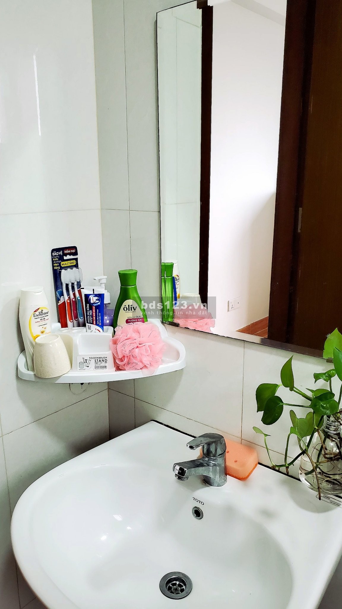 Cho thuê gấp căn hộ! 2pn-2wc, Full nội thất, giá rẻ bất ngờ. Chỉ xách vali vào và ở.