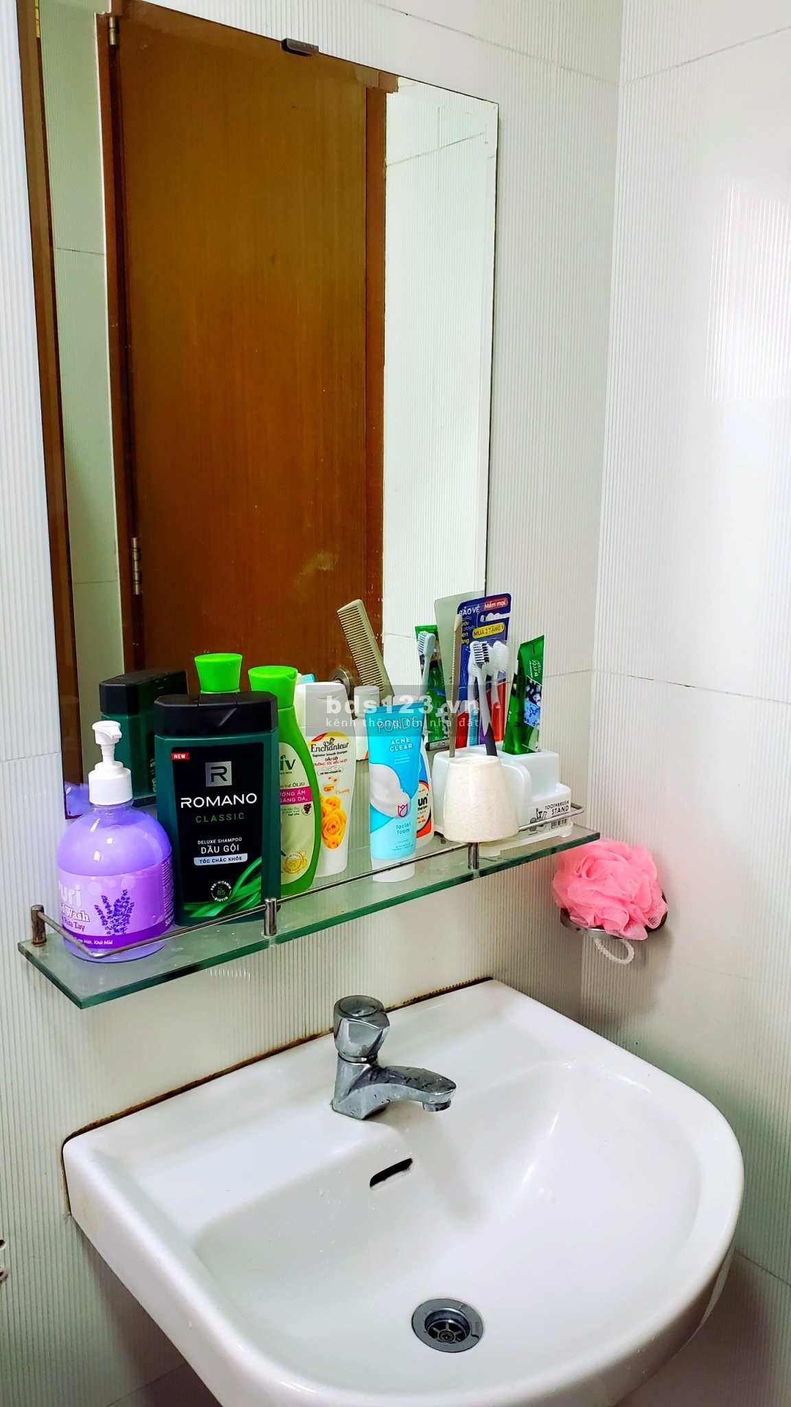 Cho thuê gấp căn hộ! 2pn-2wc, Full nội thất, giá rẻ bất ngờ. Chỉ xách vali vào và ở.