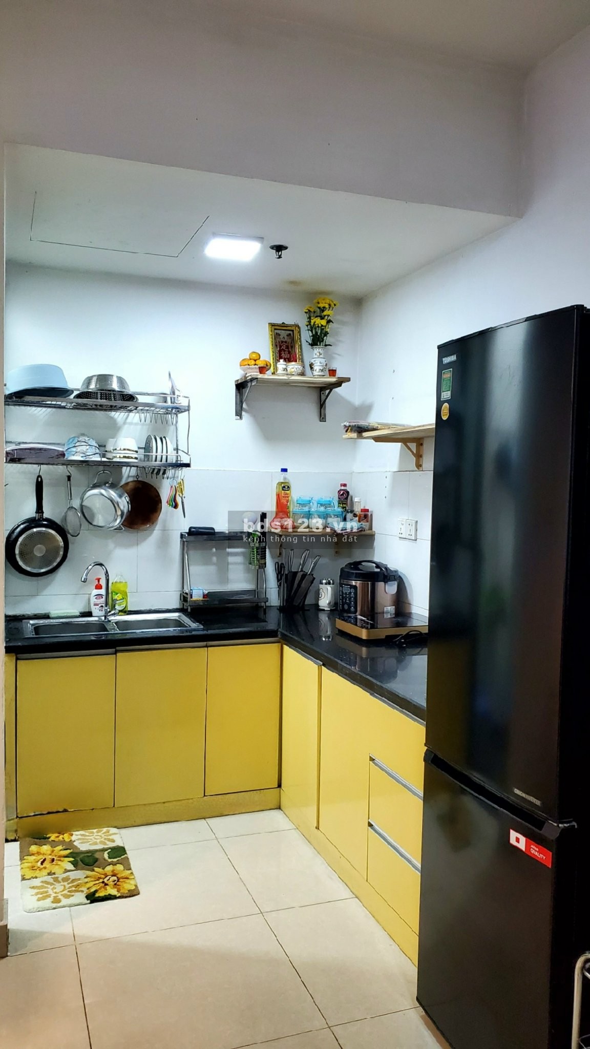 Cho thuê gấp căn hộ! 2pn-2wc, Full nội thất, giá rẻ bất ngờ. Chỉ xách vali vào và ở.