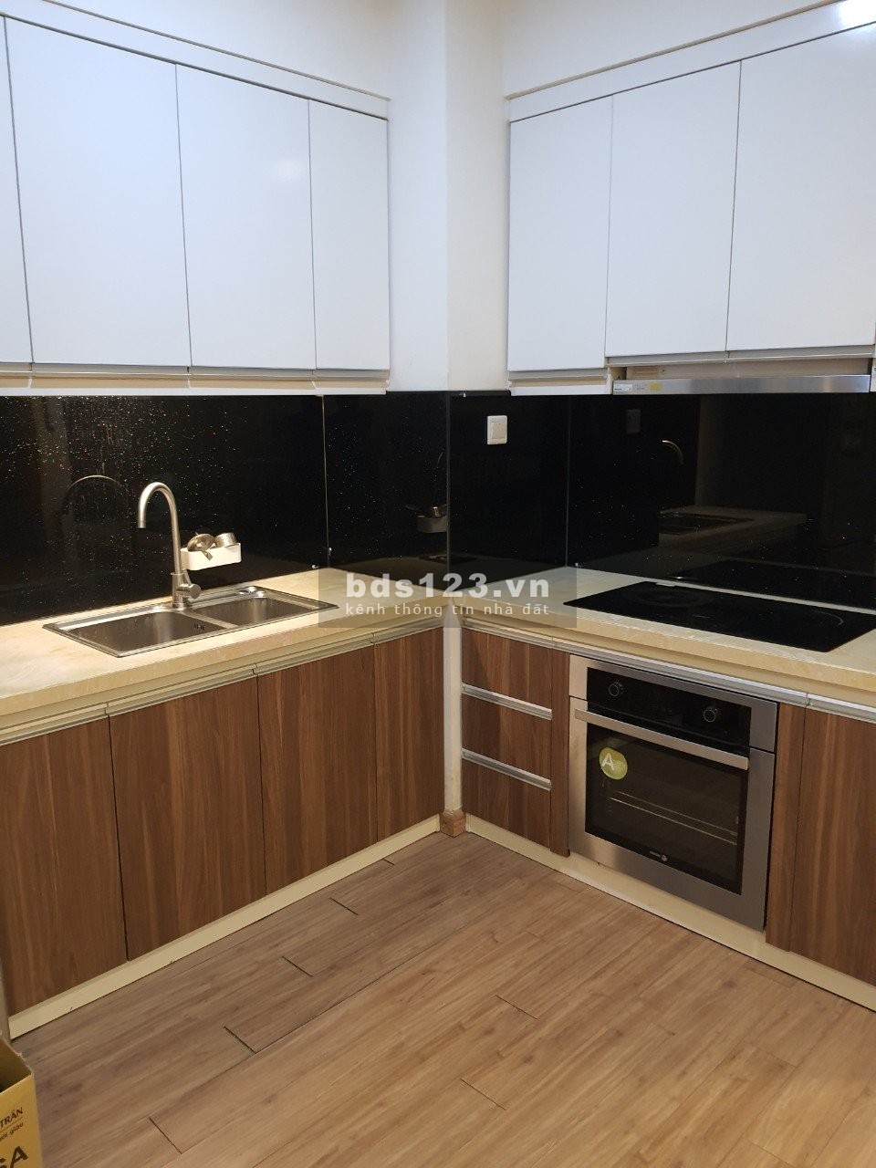 Chính chủ cần cho thuê căn 3PN tòa Park 01 - Vinhomes Times City