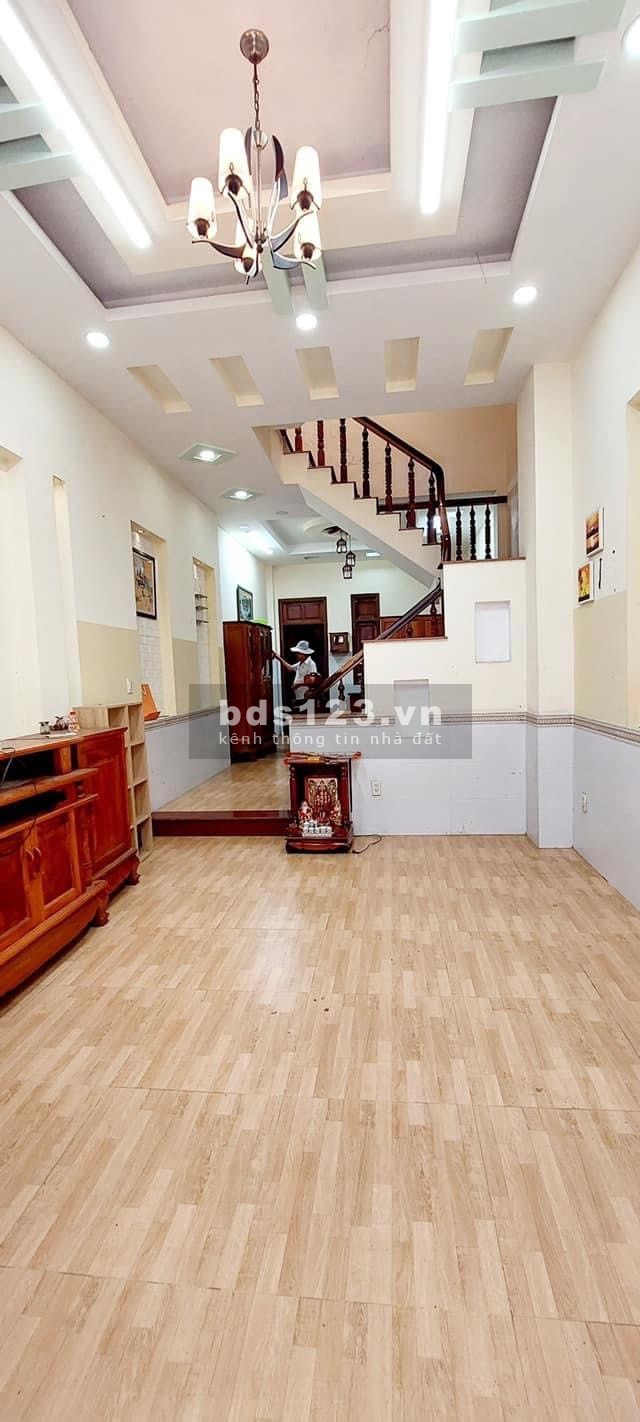 Bán nhanh nhà đường Phạm Văn Đồng, Thủ Đức giá 5.8 tỷ