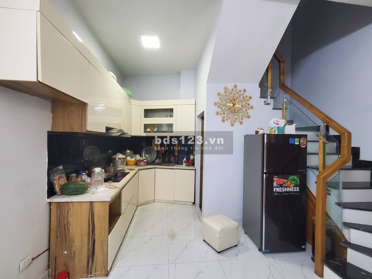 Bán nhà Lê Đức Thọ - Nam Từ Liêm - Ô tô - 42mX4 tầng, giá chỉ 5.2 tỷ
