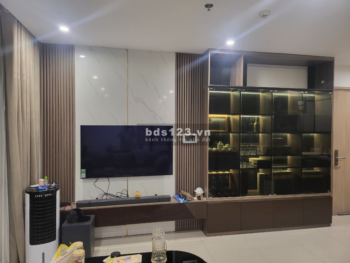 Bán căn hộ 2PN2VS (căn góc), giá 2,1 tỷ tại Vinhomes Ocean Park