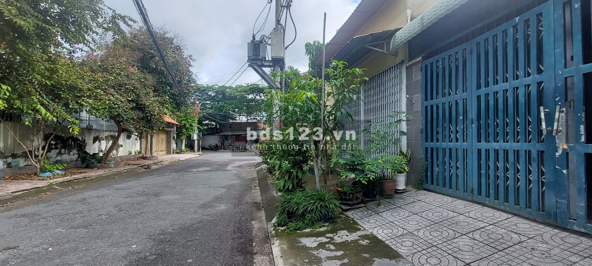Bán nhà riêng 100m2 chính chủ tại KDC HimLam, KP8 P. Trường Thọ.
