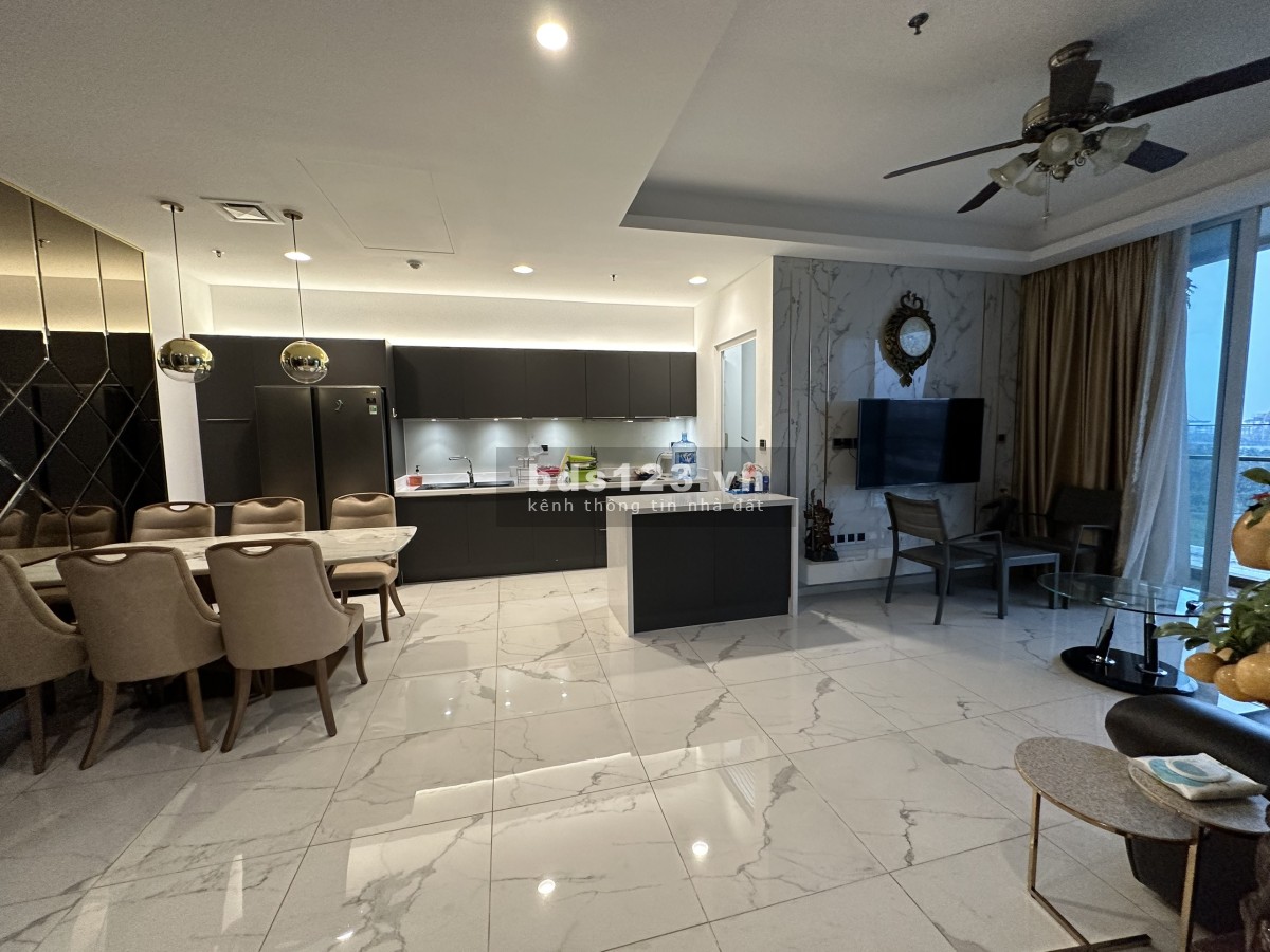 Cho thuê căn hộ Sarina 3PN view sông giá 2000$ net tháng