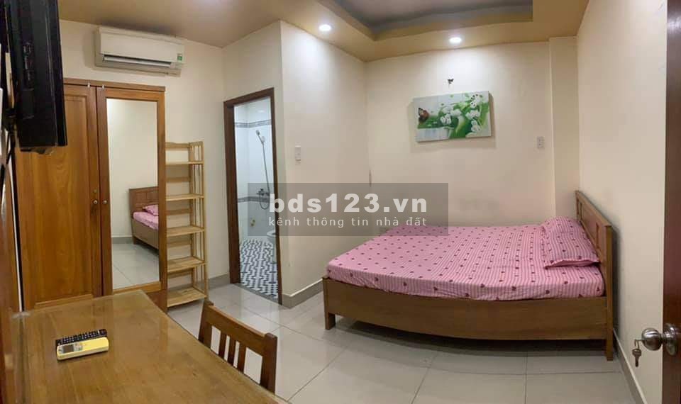 Cho thuê phòng nhỏ full nội thất thang máy, nước nóng, cửa vân tay, siêu sạch sẽ an ninh.
