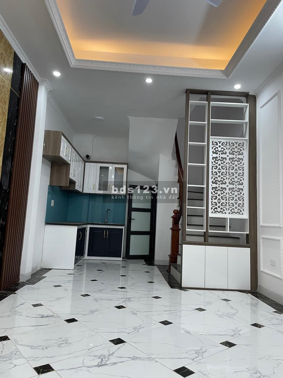 GẦN TRƯỜNG ĐẠI HỌC MỎ ĐỊA CHẤT, HỌC VIỆN TÀI CHÍNH, ĐẠI HỌC TÀI NGUYÊN VÀ MÔI TRƯỜNG