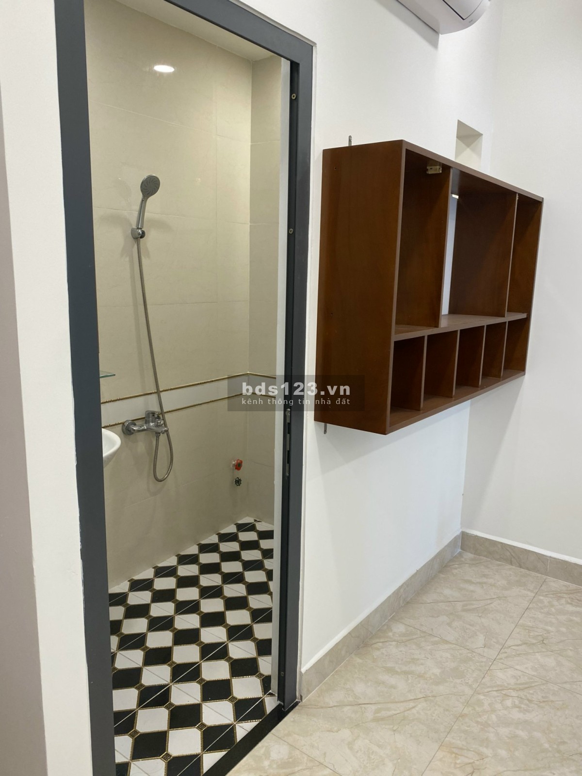 Nhà 3 lầu 4x20 Thống Nhất, KD spa, nail, vp cty