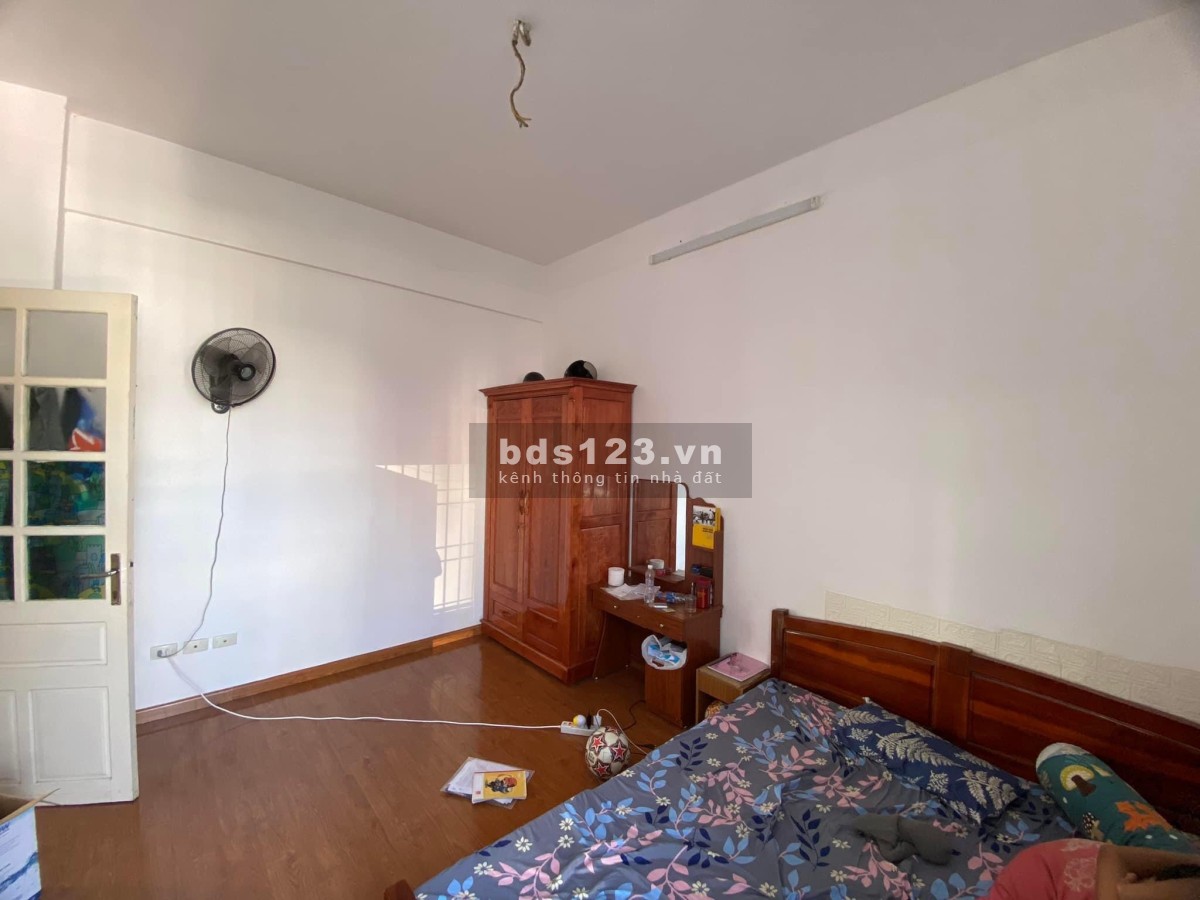 Bán căn hộ Trung Hòa Nhân Chính - Thanh Xuân 65m² - 2pn - full nội thất chỉ 2.2 tỷ