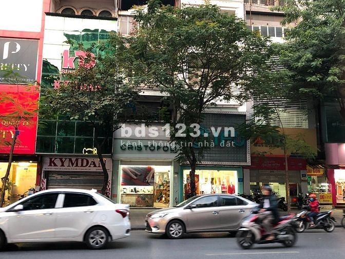 Giảm sốc 4 tỷ - Mặt phố Thái Hà Đống Đa - Ô tô tránh - 105m2x5 tầng - MT 5m - Kinh doanh - Giá 25 tỷ