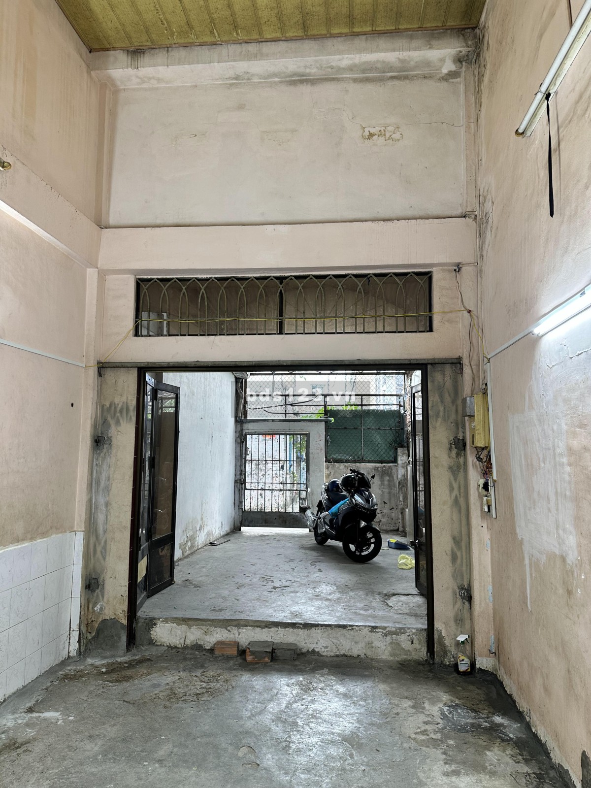Cho thuê đất/nhà QL50, Quận 8 (96m2)