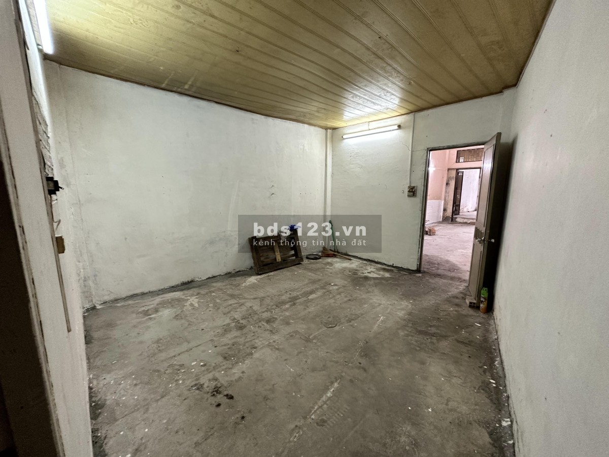 Cho thuê đất/nhà QL50, Quận 8 (96m2)