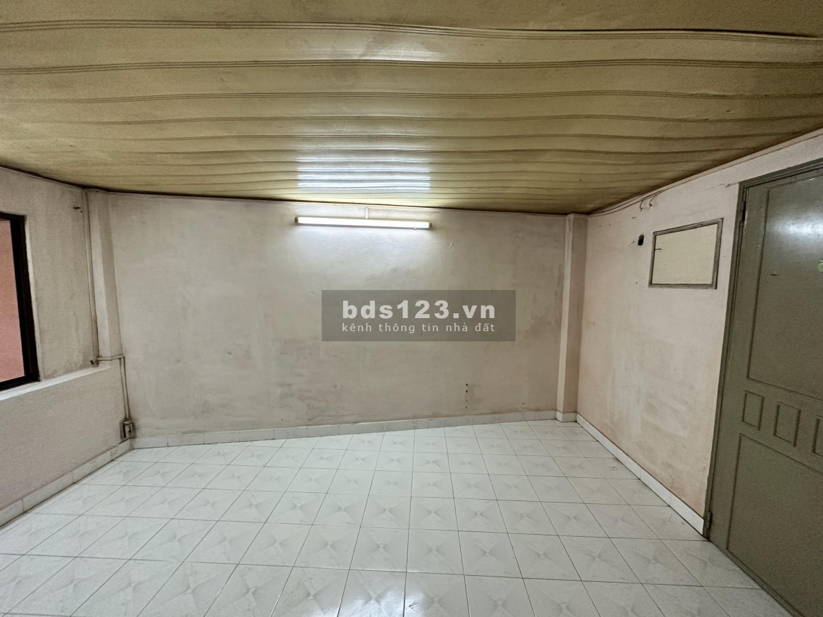 Cho thuê đất/nhà QL50, Quận 8 (96m2)