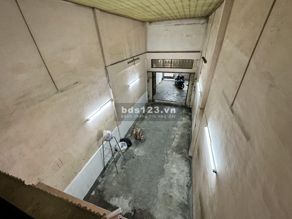 Cho thuê đất/nhà QL50, Quận 8 (96m2)