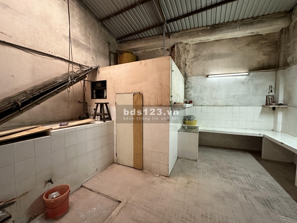 Cho thuê đất/nhà QL50, Quận 8 (96m2)