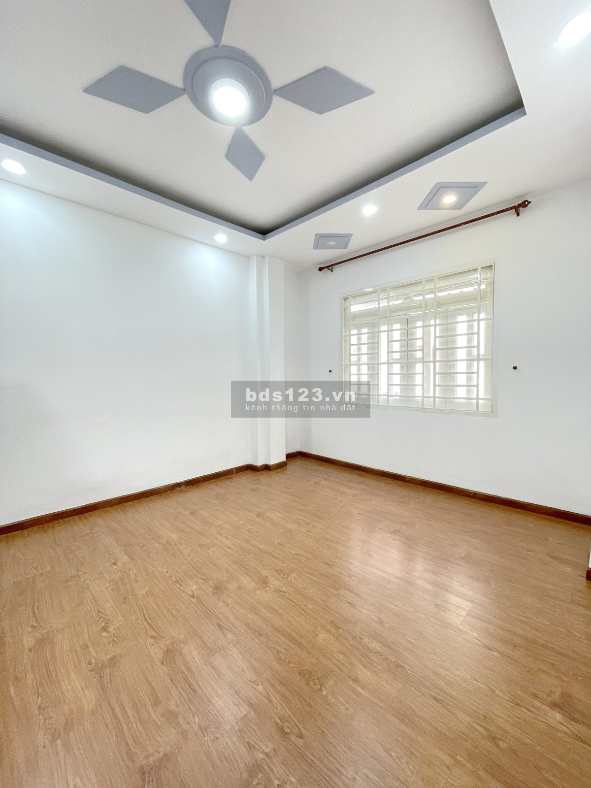 Bán nhà đẹp 1 lầu hẻm 791 Trần Xuân Soạn, Quận 7, giá 5,5 tỷ đồng
