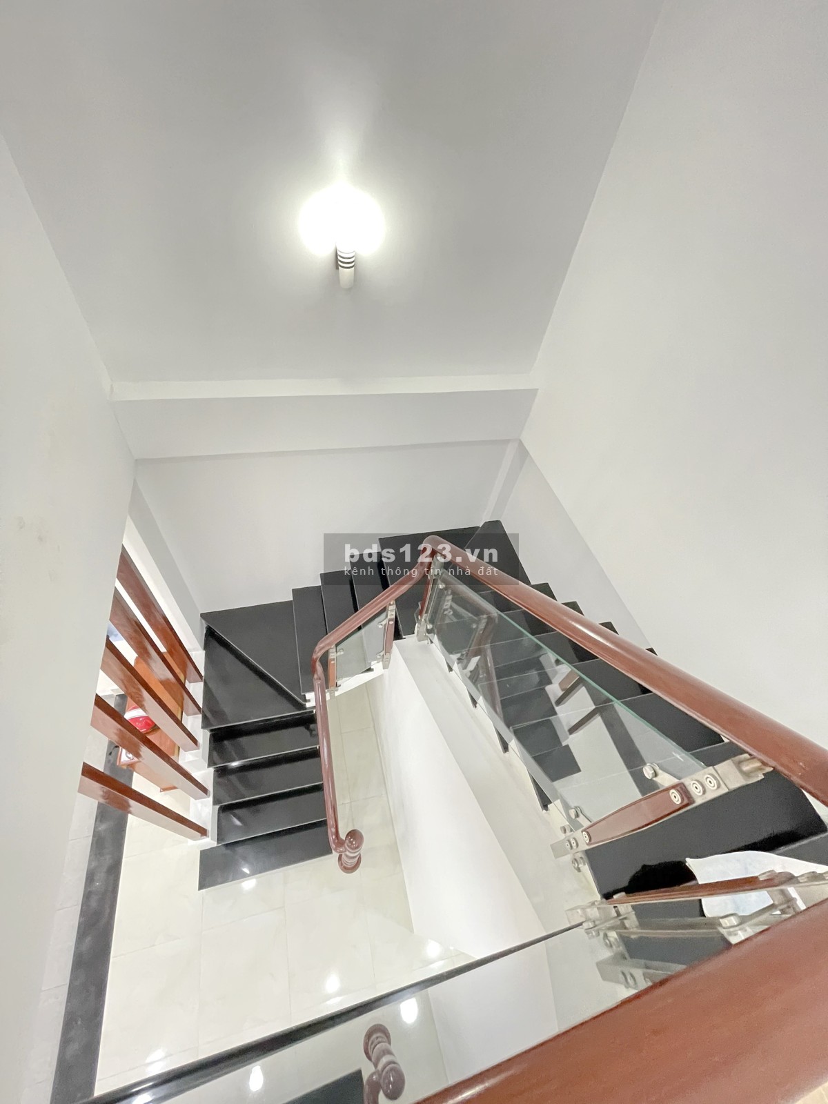 Bán nhà đẹp 1 lầu hẻm 791 Trần Xuân Soạn, Quận 7, giá 5,5 tỷ đồng
