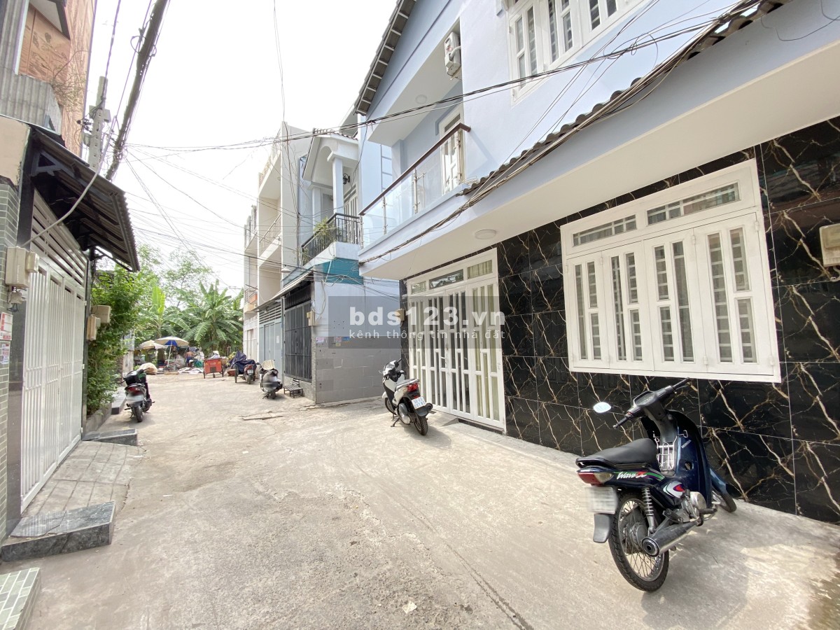 Bán nhà đẹp 1 lầu hẻm 791 Trần Xuân Soạn, Quận 7, giá 5,5 tỷ đồng