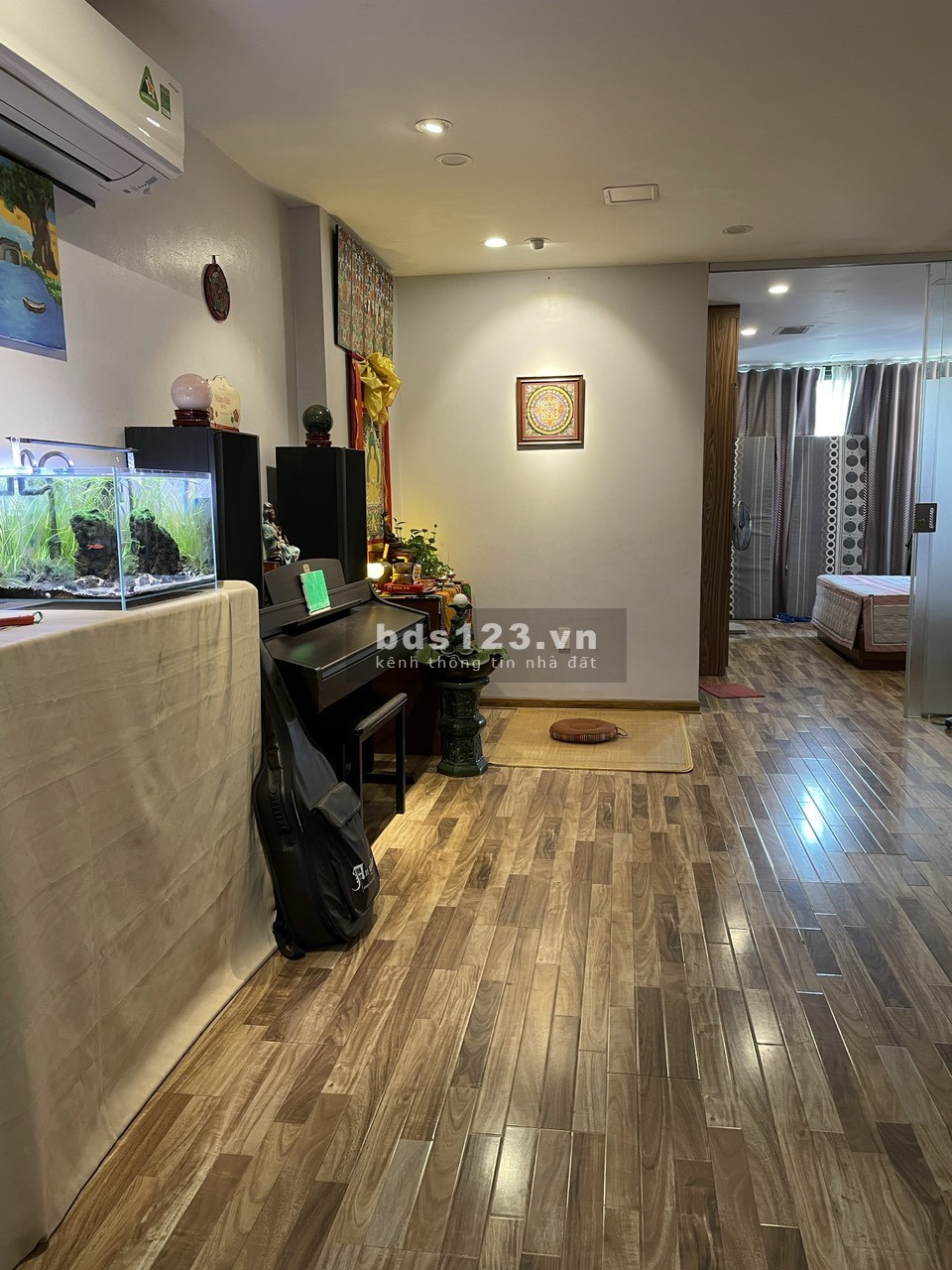 Nhà mặt phố Võng Thị, sát Hồ Tây, Gaza sân vườn, KD đỉnh, DT 99m² x 9 tầng, MT 5,5m, giá 45 tỷ