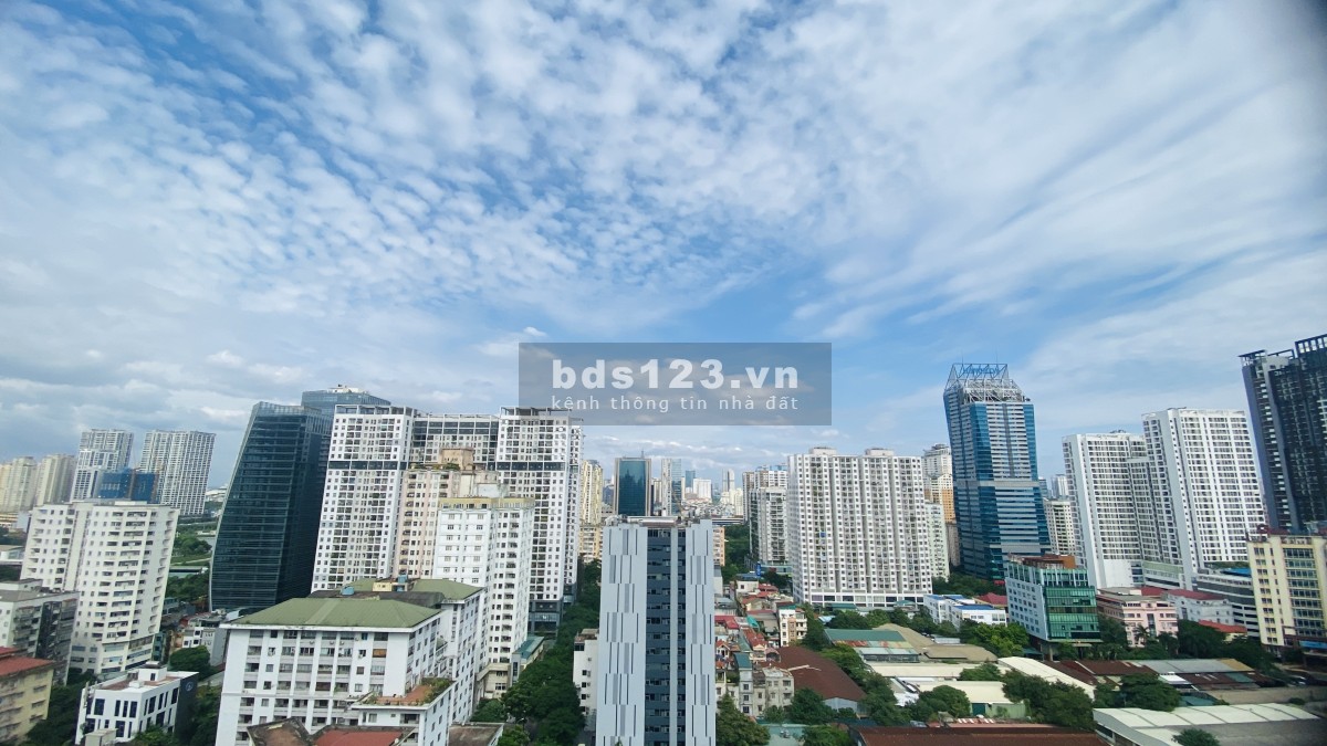 Chính chủ cần bán căn hộ 110m² tại chung cư The Legacy