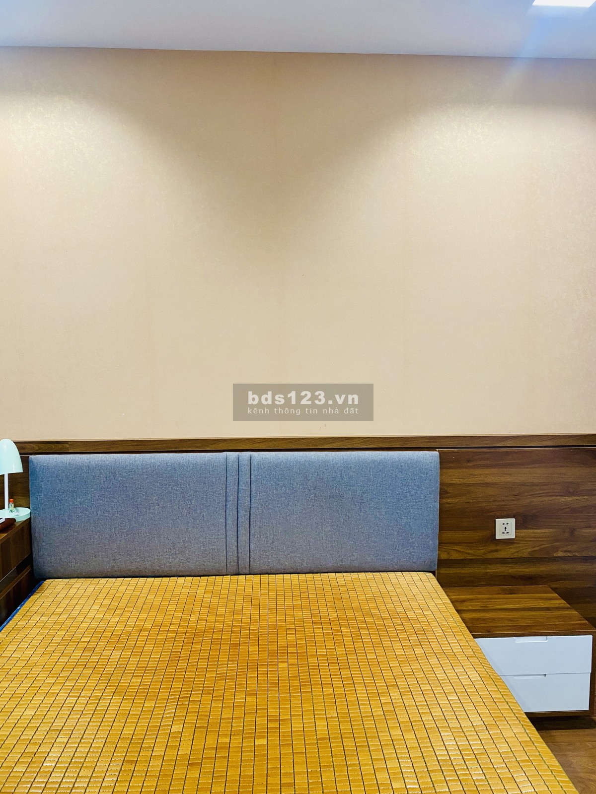 Chính chủ cần bán căn hộ 110m² tại chung cư The Legacy