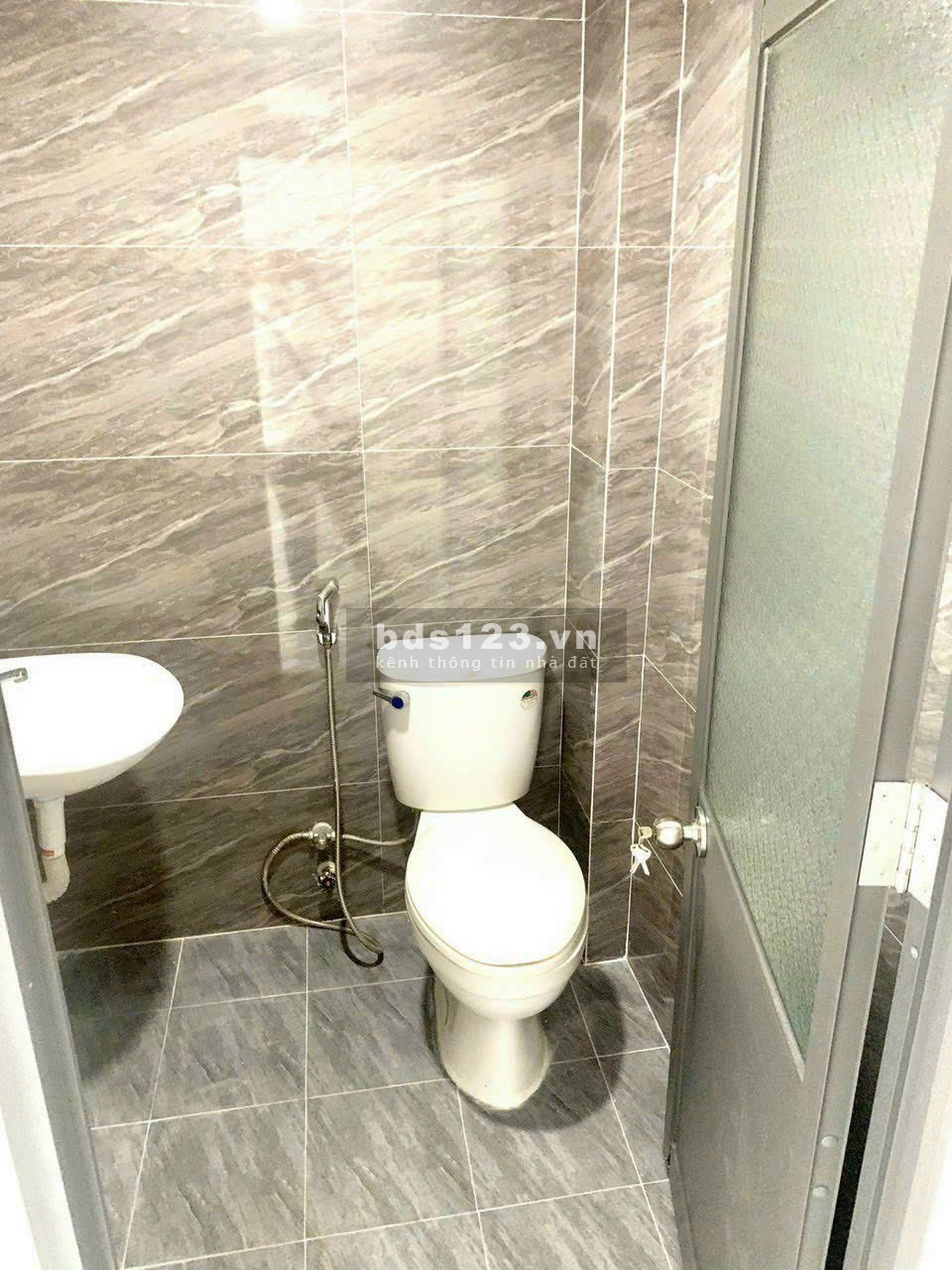 Bán nhà mới hẻm ô tô Dã Tượng gần công viên,cách biển 500m