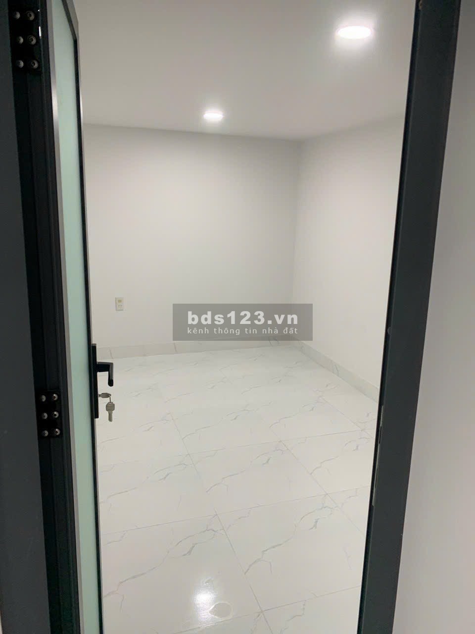 Bán nhà mới hẻm ô tô Dã Tượng gần công viên,cách biển 500m