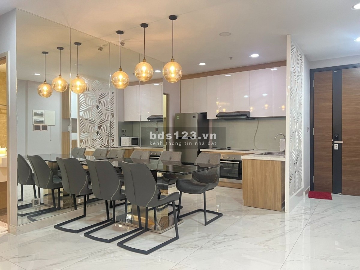 HOT - Chủ Bán Gấp 2 Căn hộ Midtown Phú Mỹ Hưng, Full nội thất cao cấp, Có ô xe hầm giá 5.7 - 6.4 tỷ