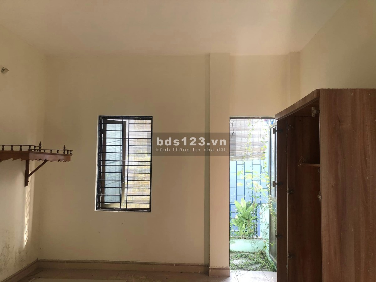 Bán nhà Cát Linh, Đống Đa DT 25m², 4 tầng nhỉnh 2 tỷ