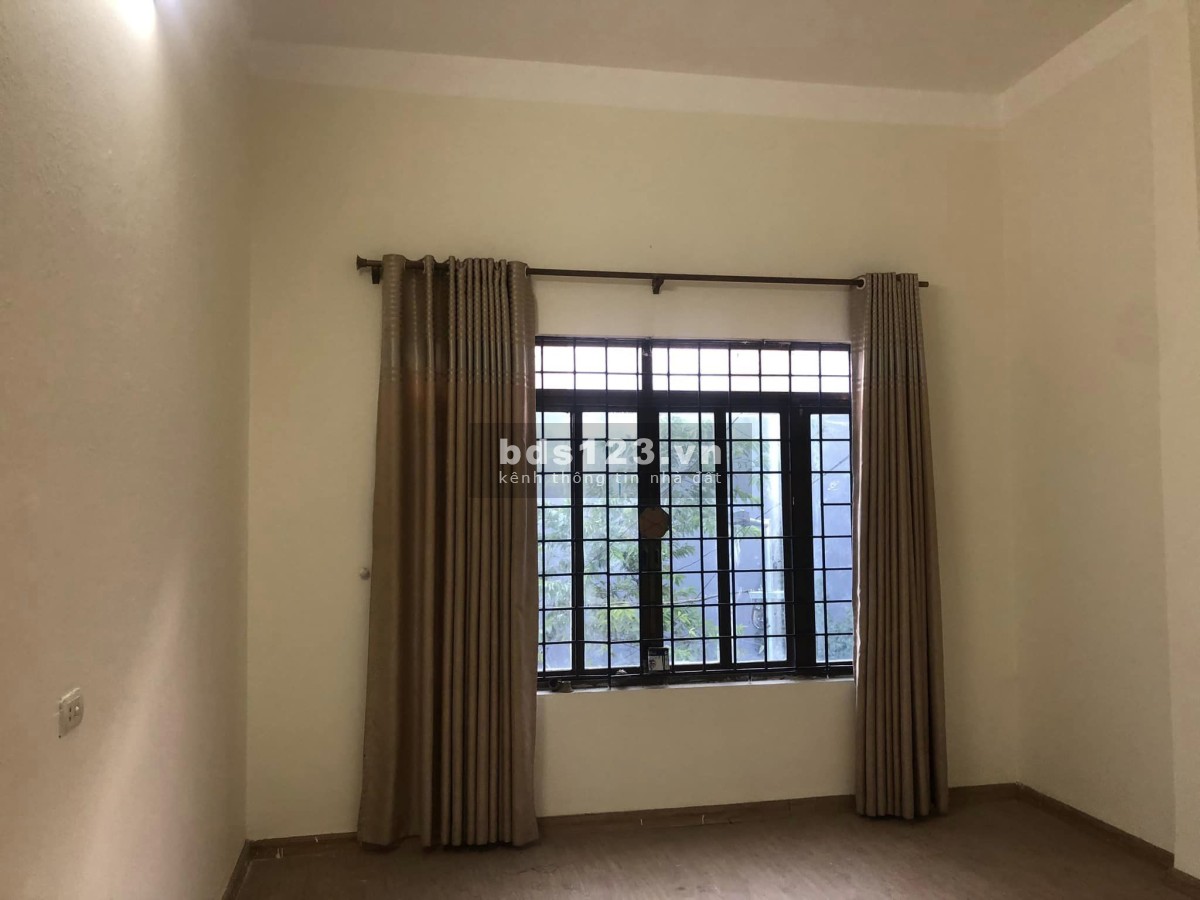 Bán nhà Cát Linh, Đống Đa DT 25m², 4 tầng nhỉnh 2 tỷ